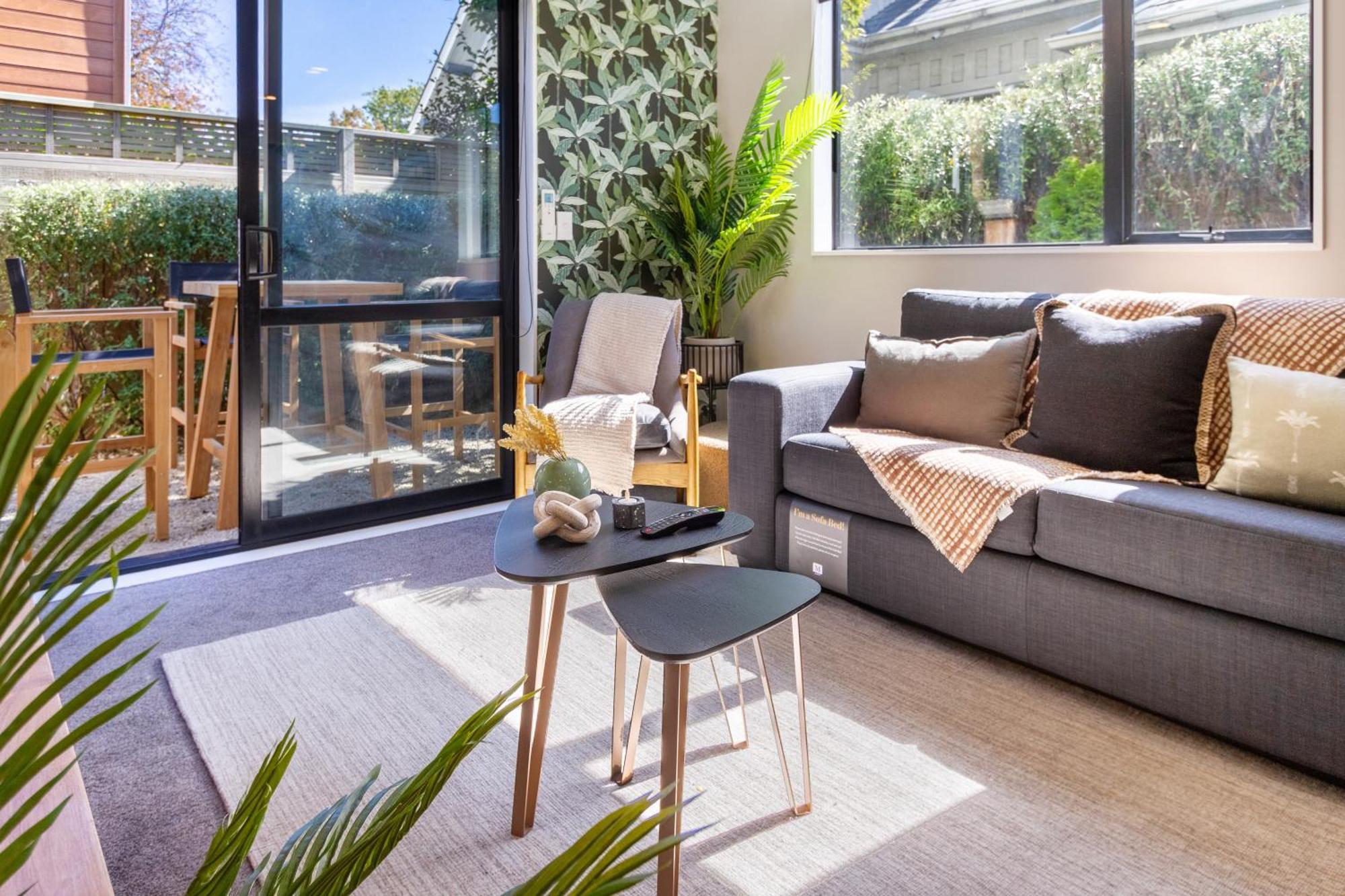 Latimer Square Luxe: 1Br W/ Sofa Bed Christchurch Extérieur photo