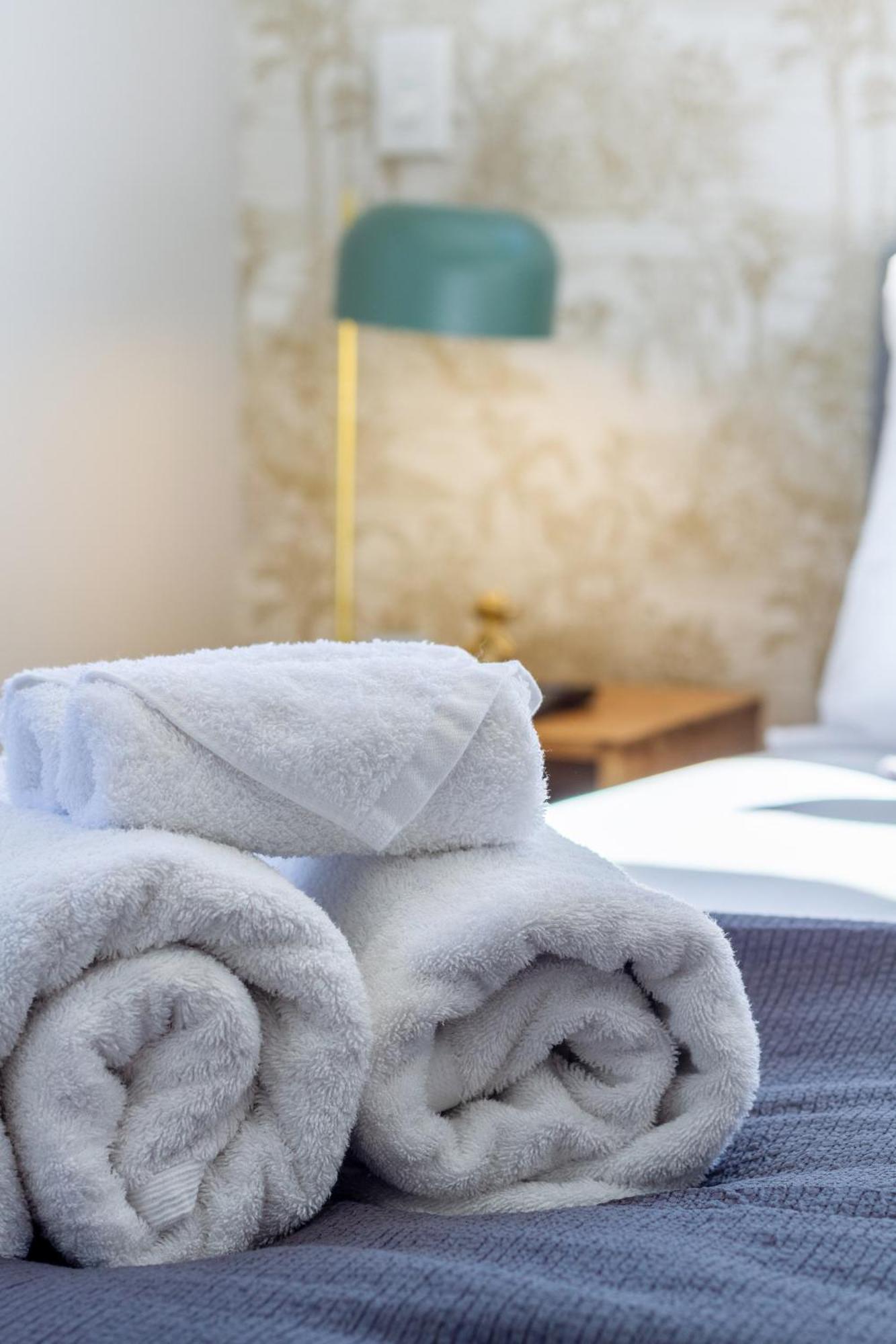 Latimer Square Luxe: 1Br W/ Sofa Bed Christchurch Extérieur photo
